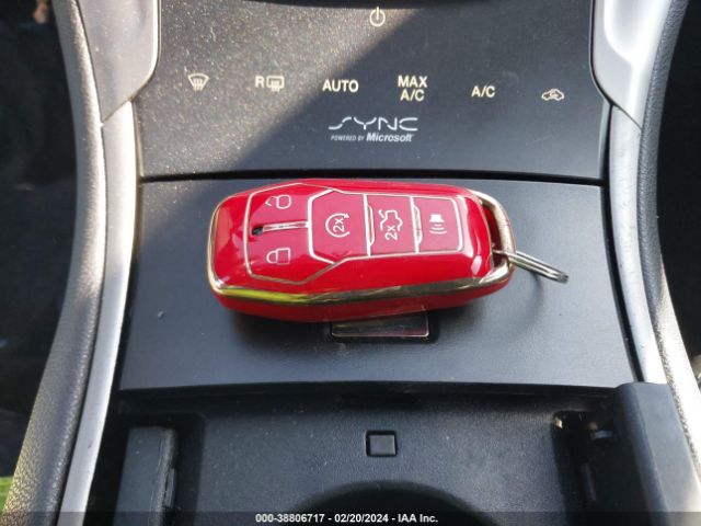 3LN6L2G97ER806261 Lincoln MKZ