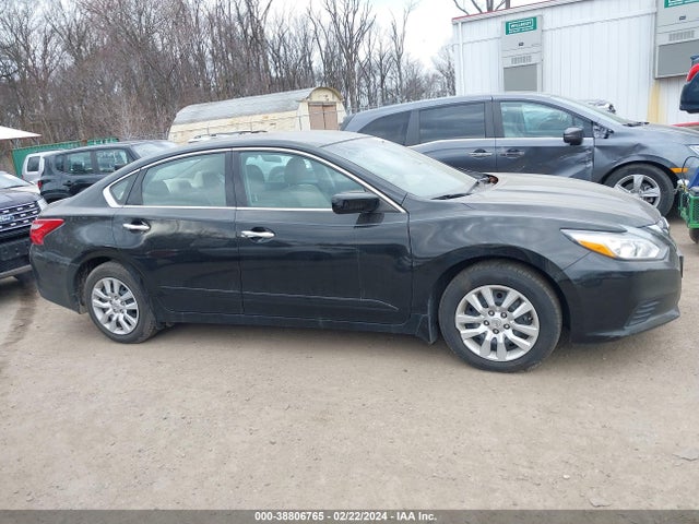 Nissan Altima 2.5 S 2017 1N4AL3APXHN343394 Image 13