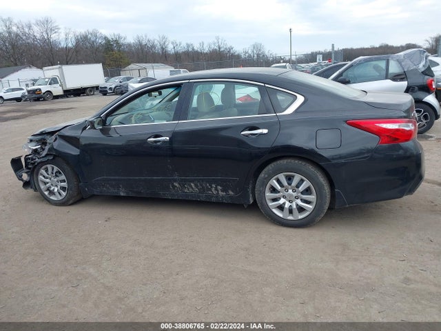 Nissan Altima 2.5 S 2017 1N4AL3APXHN343394 Image 14