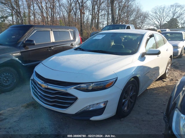 Chevrolet MALIBU LT 2019 1G1ZD5ST8KF156277 Image 2