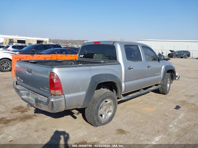Toyota Tacoma Prerunner 2015 5TFJX4GN0FX047540 Image 4