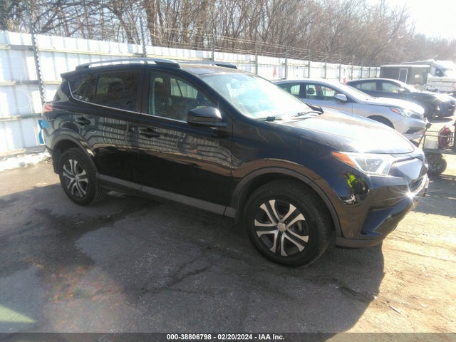 Toyota RAV4 LE 2016 2T3BFREV6GW522637 Image 1