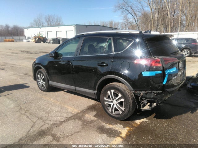 Toyota RAV4 LE 2016 2T3BFREV6GW522637 Image 3