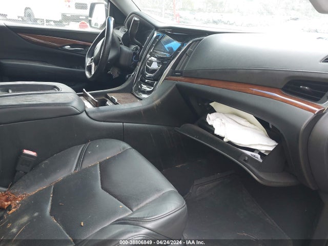 1GYS4MKJ1FR560392 Cadillac Escalade Luxury
