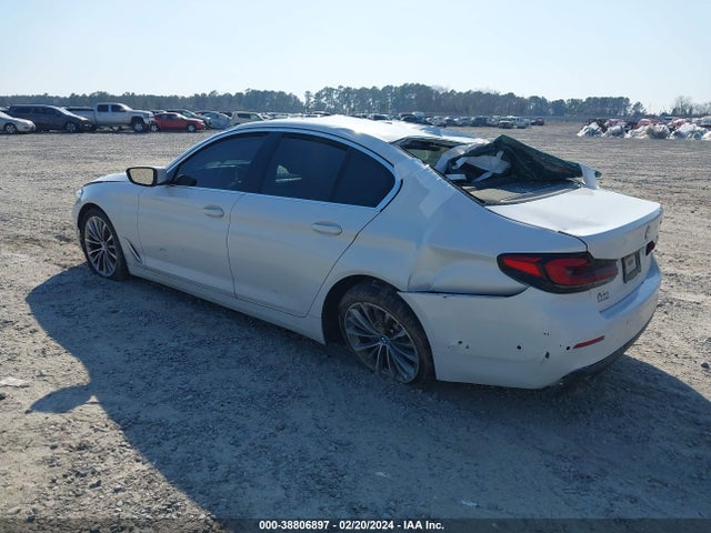 BMW 530I 2021 WBA53BH00MWX13672 Image 3