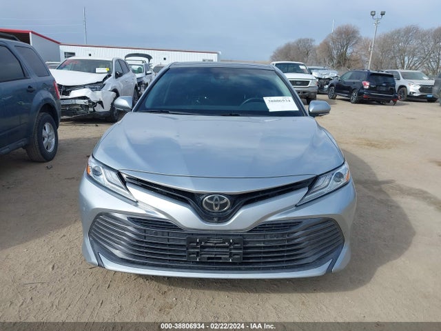 Toyota CAMRY XLE 2018 4T1B11HK7JU024593 Image 12