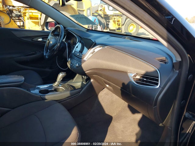 Chevrolet MALIBU LT 2018 1G1ZD5ST6JF142182 Image 5