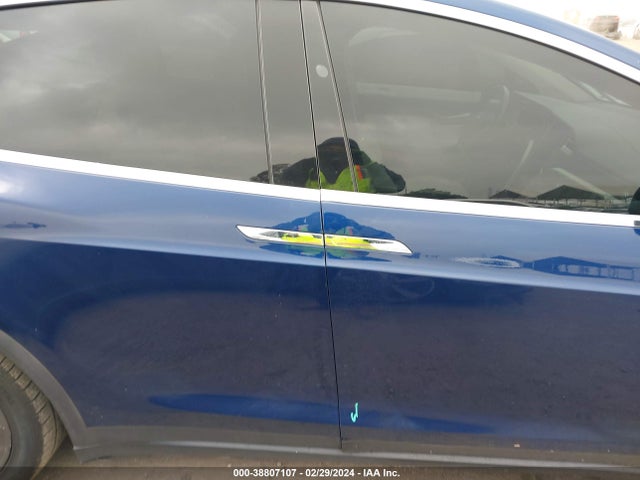 5YJXCBE4XJF081217 Tesla Model X 100d/75d/p100d