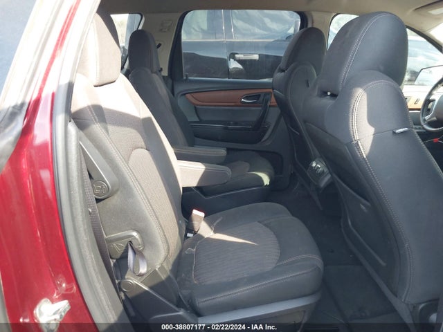Chevrolet Traverse 1lt 2015 1GNKRGKD3FJ212179 Image 8