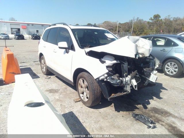 Subaru Forester 2.5i Premium 2015 JF2SJAFC5FH582699 Image 1