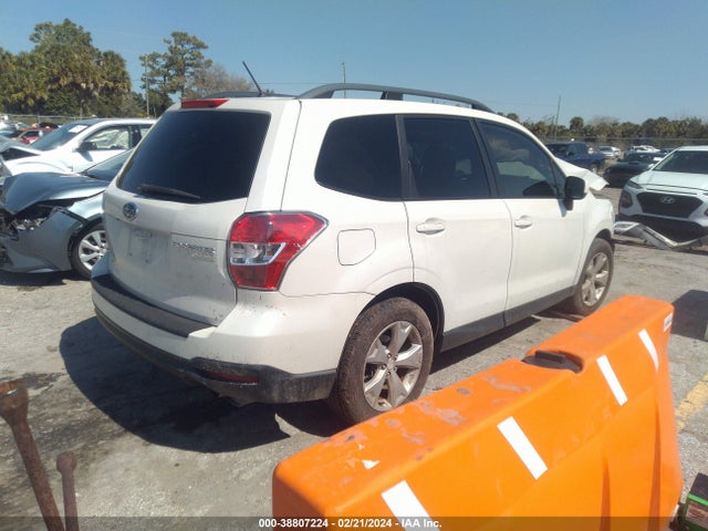 Subaru Forester 2.5i Premium 2015 JF2SJAFC5FH582699 Image 4