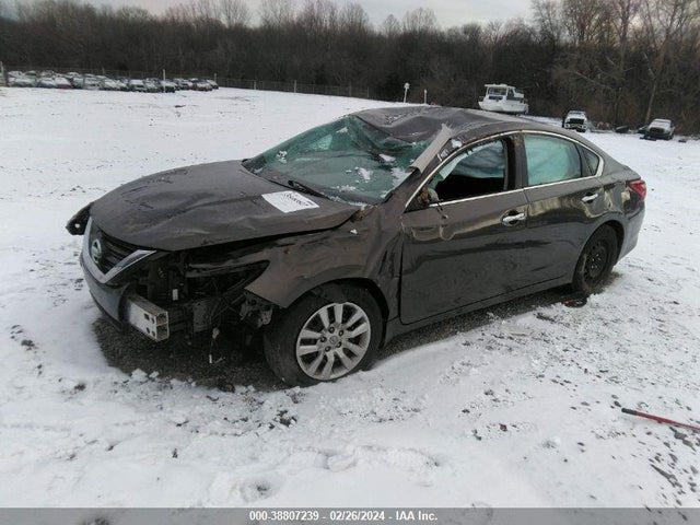 Nissan Altima 2.5 S 2017 1N4AL3AP5HC144457 Image 2