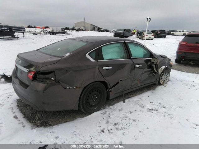 Nissan Altima 2.5 S 2017 1N4AL3AP5HC144457 Image 4