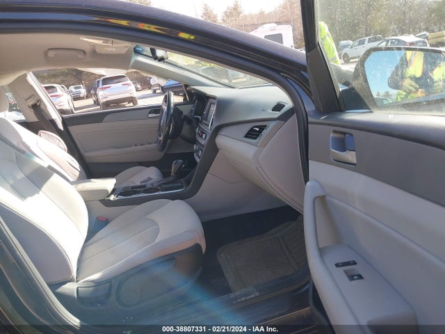 Hyundai SONATA SEL 2019 5NPE34AFXKH806330 Image 5