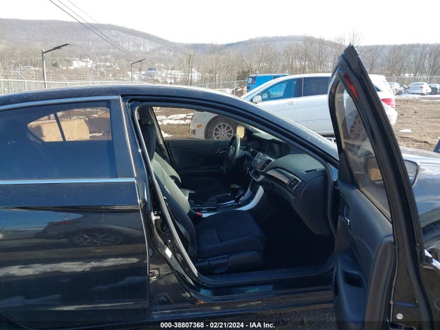 Honda Accord Sport 2015 1HGCR2F56FA108922 Image 5