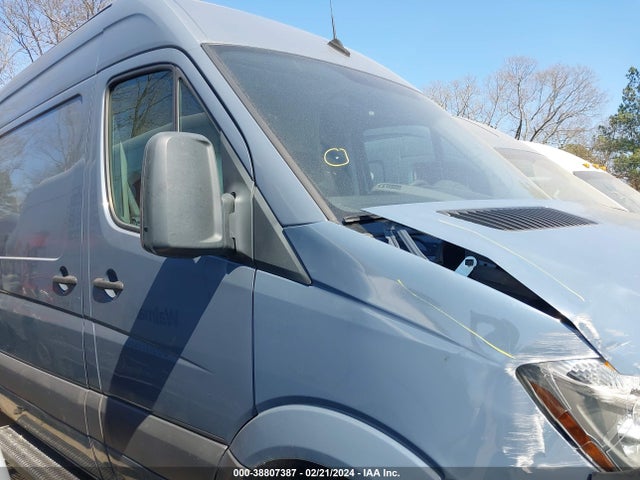 WD3PE7CD2JP637658 Mercedes-Benz Sprinter 2500 Standard Roof V6