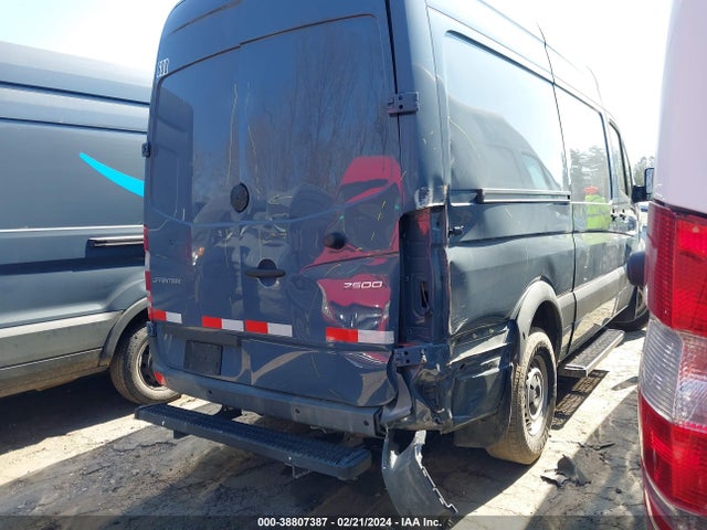 WD3PE7CD2JP637658 Mercedes-Benz Sprinter 2500 Standard Roof V6