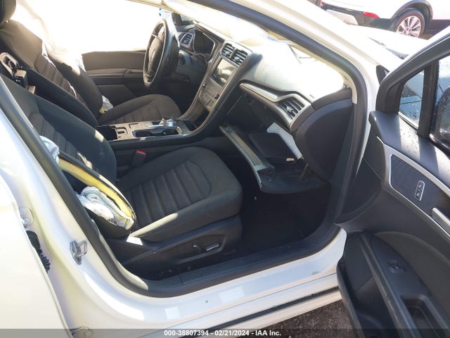 Ford FUSION SE 2019 3FA6P0HD7KR151164 Image 5