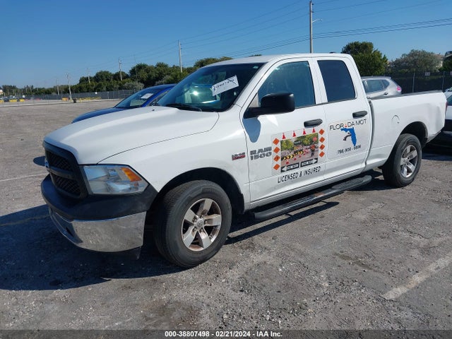 1C6RR7FT7HS820557 RAM 1500 Tradesman Quad Cab 4x4 6'4 Box