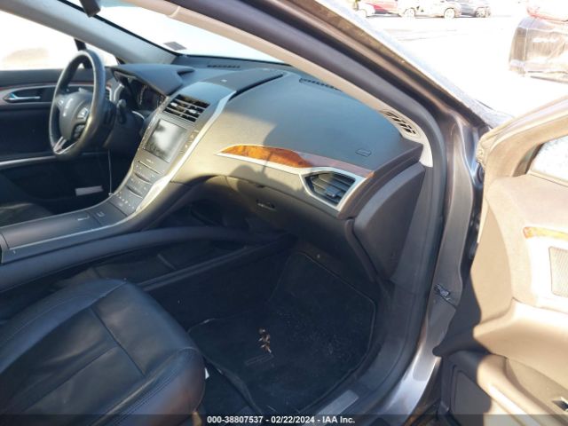 3LN6L2JK3ER819021 Lincoln MKZ