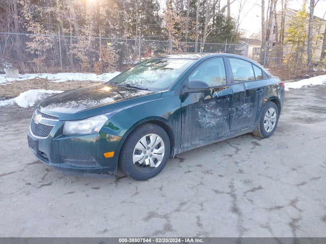 Chevrolet Cruze Ls Auto 2014 1G1PA5SG6E7138166 Image 2