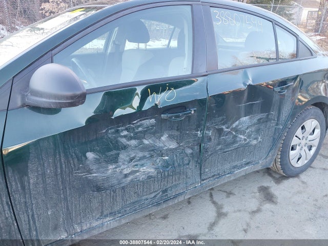 Chevrolet Cruze Ls Auto 2014 1G1PA5SG6E7138166 Image 6