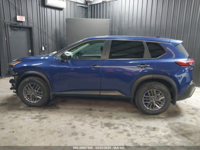 5N1AT3AB0MC845248 Nissan Rogue S Intelligent Awd