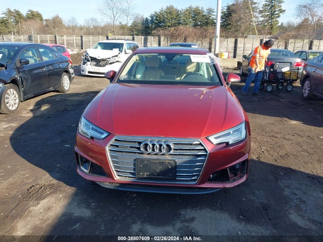 WAUENAF49KA114337 Audi A4 45 Premium