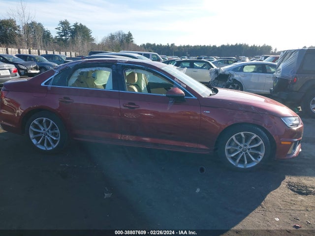 WAUENAF49KA114337 Audi A4 45 Premium