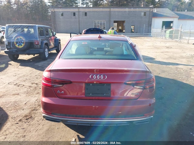 WAUENAF49KA114337 Audi A4 45 Premium