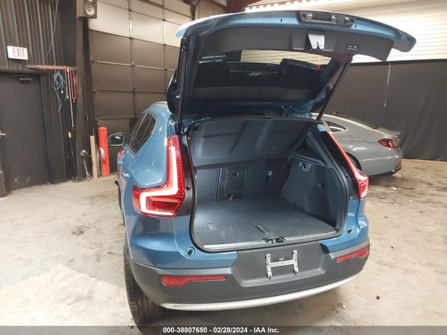 YV4L12UA6P2938041 Volvo Xc40 B5 Ultimate Bright Theme