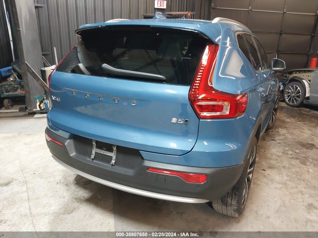 YV4L12UA6P2938041 Volvo Xc40 B5 Ultimate Bright Theme