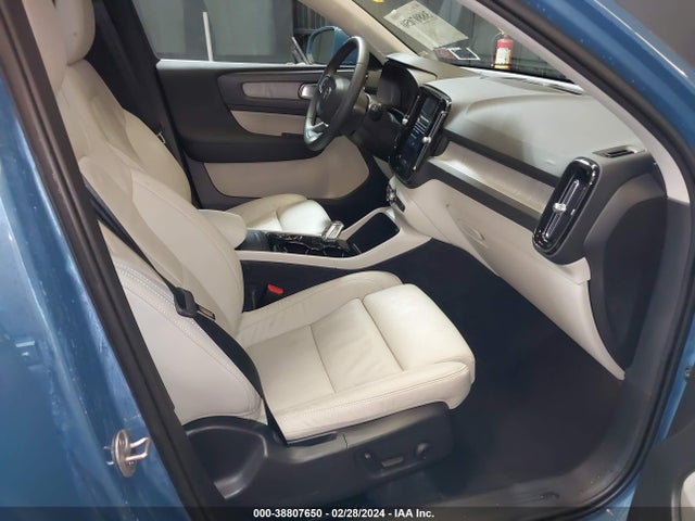 YV4L12UA6P2938041 Volvo Xc40 B5 Ultimate Bright Theme