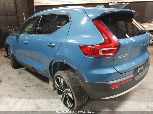 YV4L12UA6P2938041 Volvo Xc40 B5 Ultimate Bright Theme