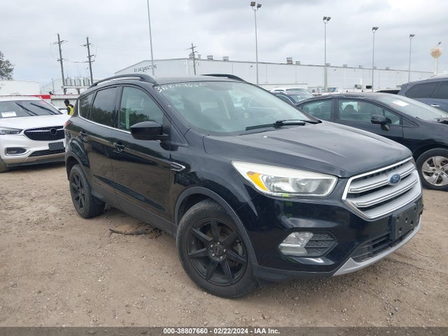 Ford ESCAPE SE 2018 1FMCU0GD6JUA39854 Image 1