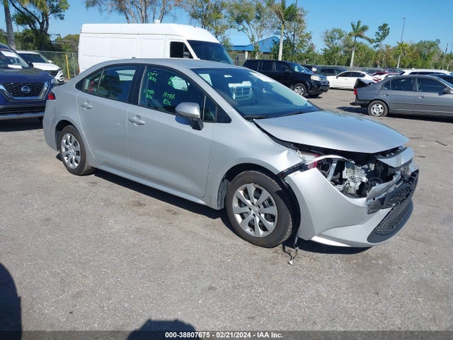 Toyota COROLLA LE 2022 5YFEPMAE6NP391378 Image 1