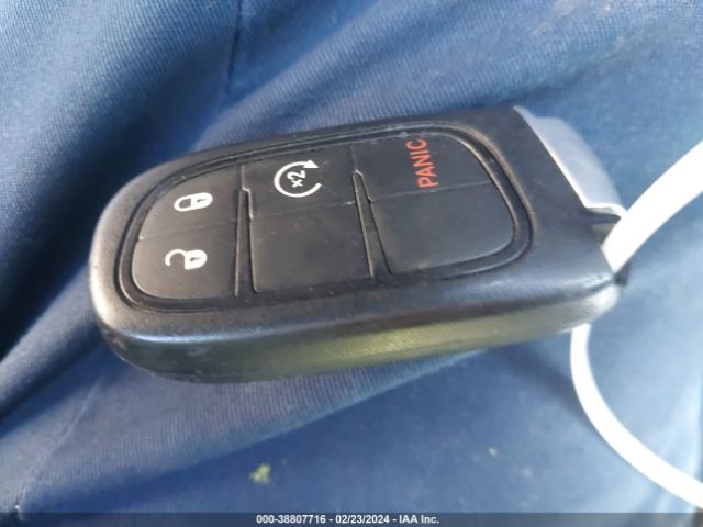 2019 JEEP CHEROKEE 1C4PJMBXXKD400947 Photo 10
