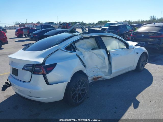 5YJ3E1EA5LF598145 Tesla MODEL 3