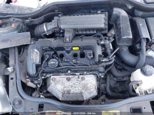 2014 MINI CLUBMAN WMWZF3C59ET492500 Photo 9