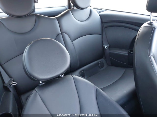 2014 MINI CLUBMAN WMWZF3C59ET492500 Photo 7