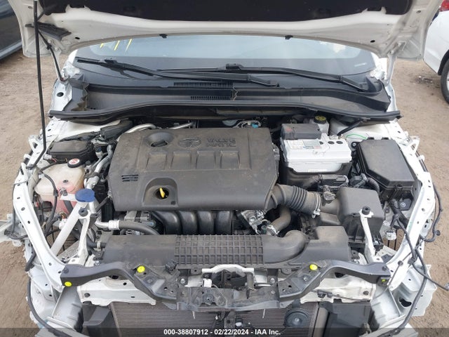 Toyota C-HR XLE 2020 NMTKHMBX2LR106713 Image 10