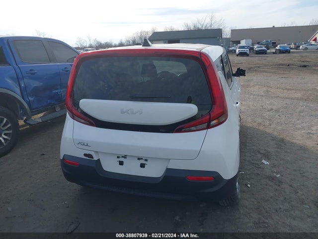 KIA SOUL S 2022 KNDJ23AU4N7164030 Image 16