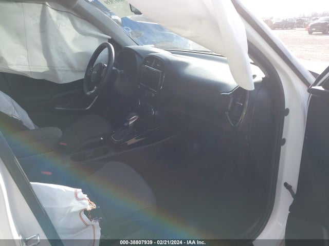 KIA SOUL S 2022 KNDJ23AU4N7164030 Image 5