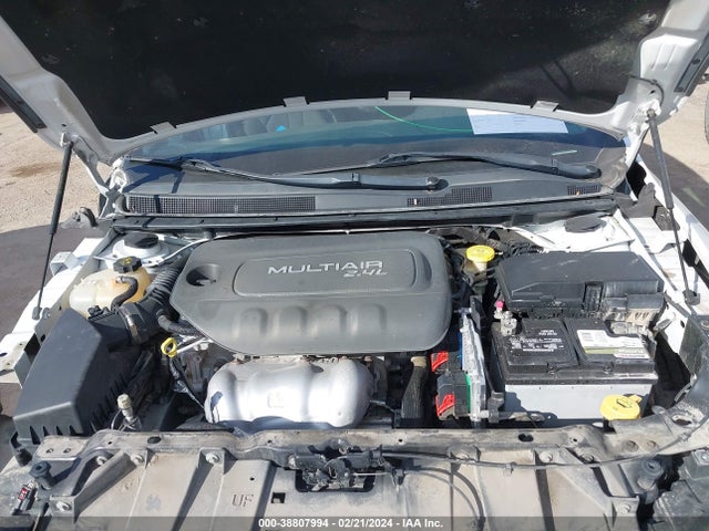 Chrysler 200 Limited 2015 1C3CCCAB6FN713183 Image 10