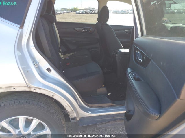 Nissan ROGUE SV 2018 5N1AT2MV2JC700482 Image 8