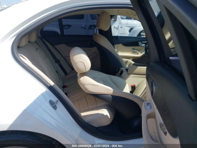 55SWF4JB5GU161633 Mercedes-Benz C 300 Luxury/sport