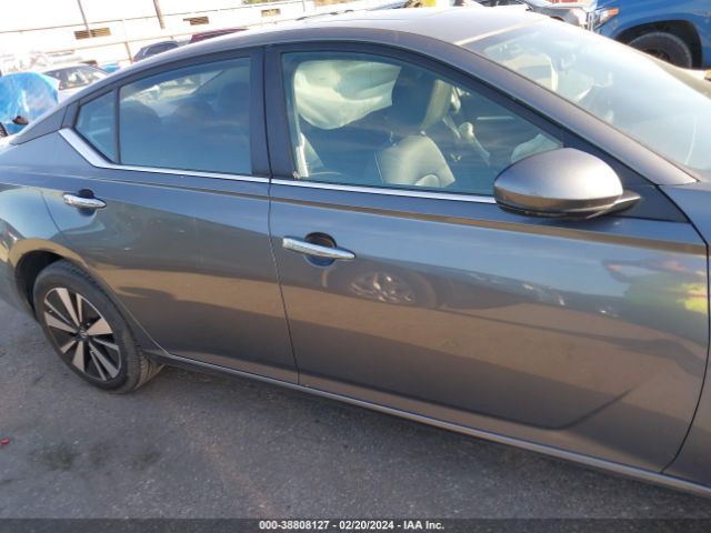 1N4BL4DV9NN302299 Nissan Altima Sv Fwd