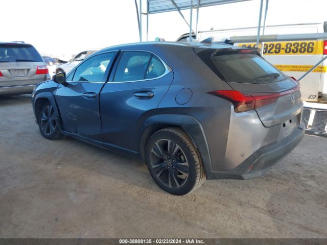 JTHX3JBH0L2028774 Lexus UX 200