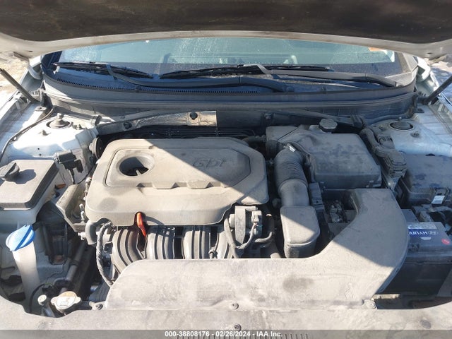 Hyundai SONATA SE 2015 5NPE24AF1FH205297 Image 10