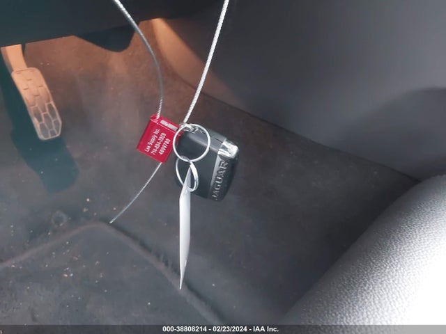 2016 JAGUAR XF SAJBD4BV2GCY08924 Photo 10